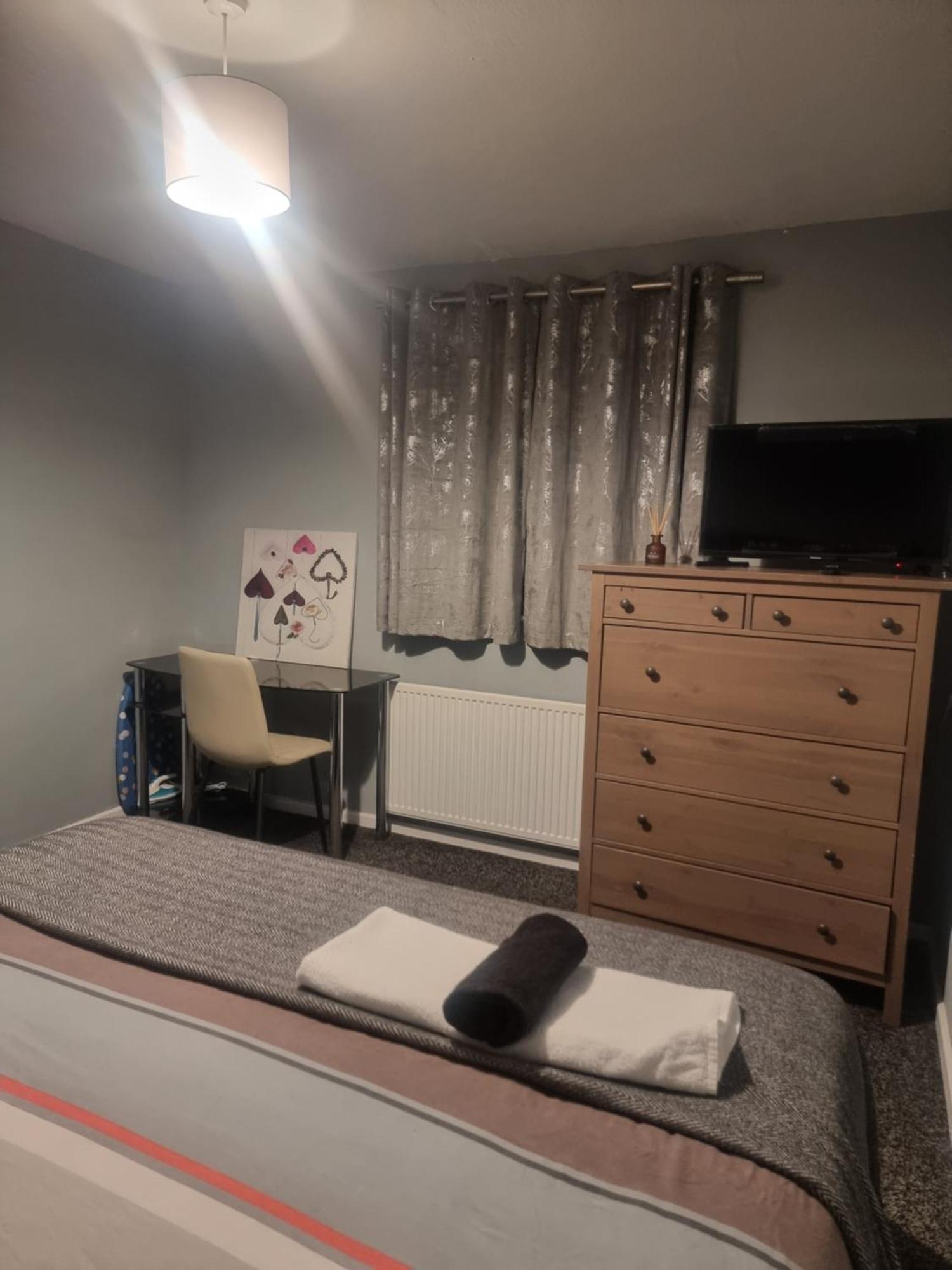 Spacious House In Central Manchester Esterno foto